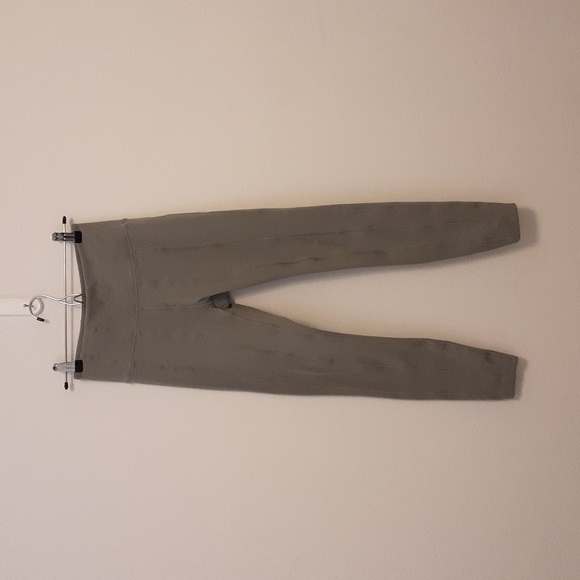 L*Space - Leggings & Top - Picture 12 of 17